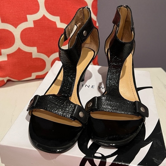 Nine West Hadrian Black Heels with Ankle Strap Sandals - Picture 1 of 9